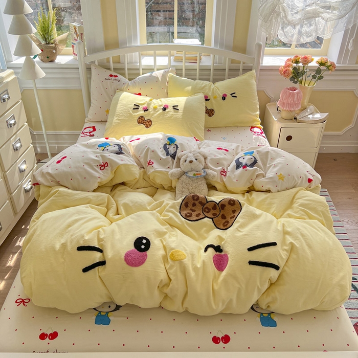 91家纺网 家纺一手货源 找家纺 颜选 2026春夏新款卡通款水洗棉毛巾绣四件套-凯蒂猫 凯蒂猫-甜桔