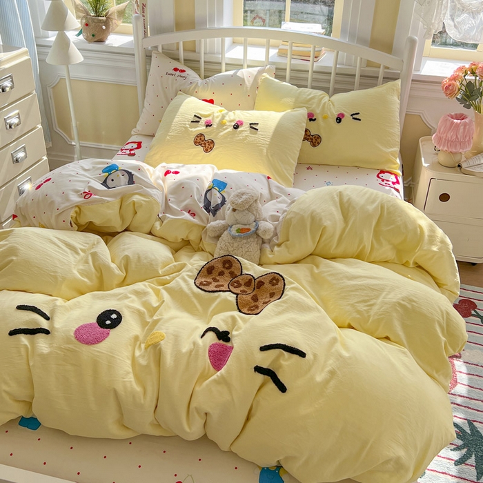 91家纺网 家纺一手货源 找家纺 颜选 2026春夏新款卡通款水洗棉毛巾绣四件套-凯蒂猫 凯蒂猫-甜桔