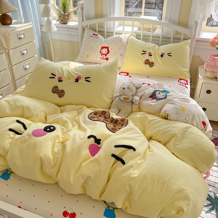 91家纺网 家纺一手货源 找家纺 颜选 2026春夏新款卡通款水洗棉毛巾绣四件套-凯蒂猫 凯蒂猫-甜桔