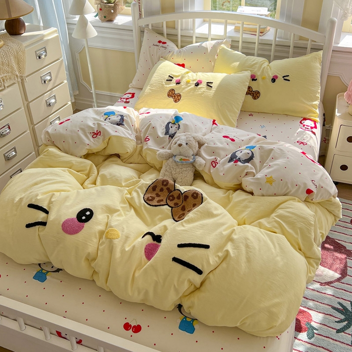 91家纺网 家纺一手货源 找家纺 颜选 2026春夏新款卡通款水洗棉毛巾绣四件套-凯蒂猫 凯蒂猫-甜桔