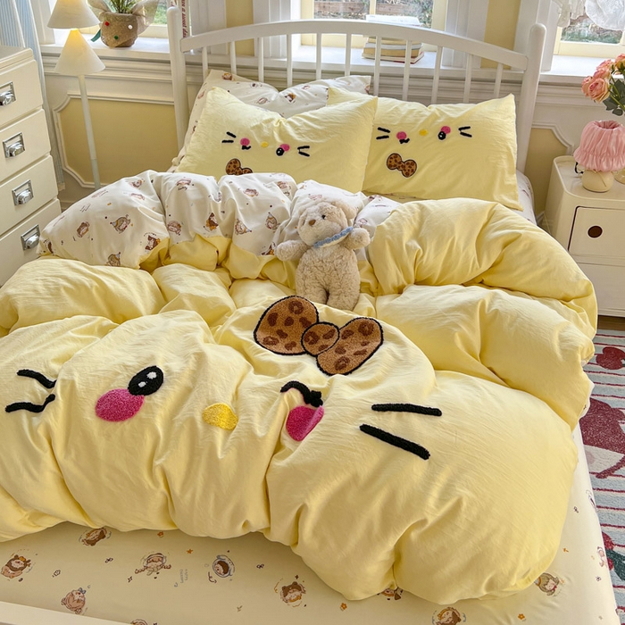 91家纺网 家纺一手货源 找家纺 颜选 2026春夏新款卡通款水洗棉毛巾绣四件套-凯蒂猫 凯蒂猫-芝士黄