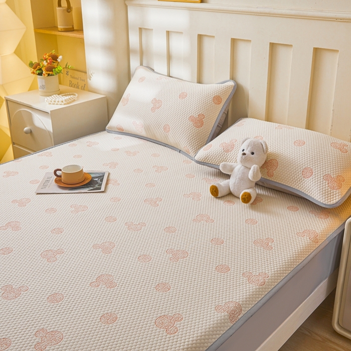 91家纺网 家纺一手货源 找家纺 凯罗 2026春夏凉豆豆小红书爆款A类乙纶PE凉豆豆床笠款可水洗床笠 圆点米奇-粉