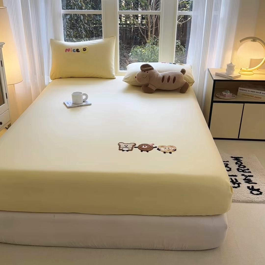 91家纺网 家纺一手货源 找家纺 布柔 2026新款纯棉全棉纯棉床笠纯色绣花卡通床笠床垫保护套罩 奶油黄