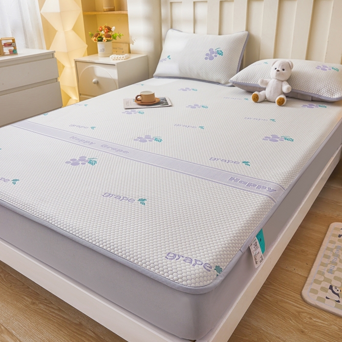 91家纺网 家纺一手货源 找家纺 凯罗 2026春夏凉豆豆小红书爆款A类乙纶PE凉豆豆床笠款可水洗床笠 紫气东来