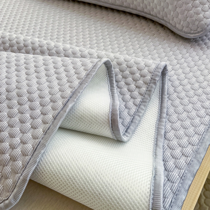 91家纺网 家纺一手货源 找家纺 宅部落 2026春夏新款学生宿舍凉感豆豆凉席席子 豆豆席-大熊猫灰