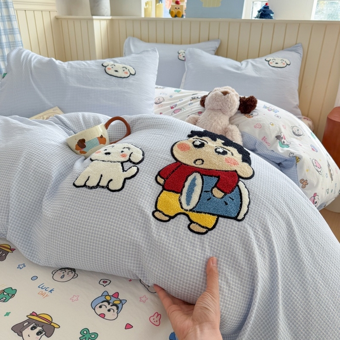 91家纺网 家纺一手货源 找家纺 艾特你 2026新款针织提花双层纱可爱毛巾绣四件套 欢乐伙伴-蓝