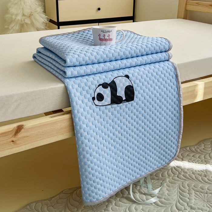 91家纺网 家纺一手货源 找家纺 宅部落 2026春夏新款学生宿舍凉感豆豆凉席席子 豆豆席-大熊猫深蓝