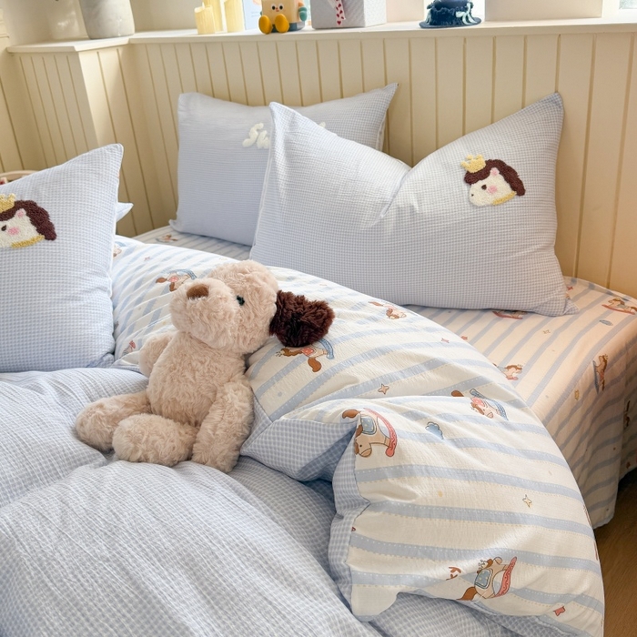 91家纺网 家纺一手货源 找家纺 艾特你 2026新款针织提花双层纱可爱毛巾绣四件套 木马