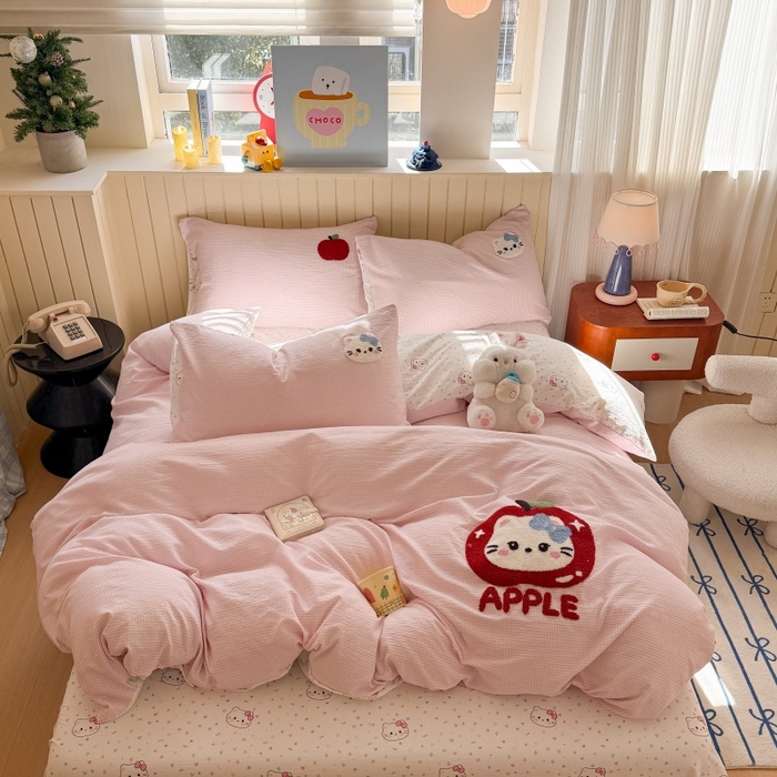 91家纺网 家纺一手货源 找家纺 艾特你 2026新款针织提花双层纱可爱毛巾绣四件套 糖果猫咪