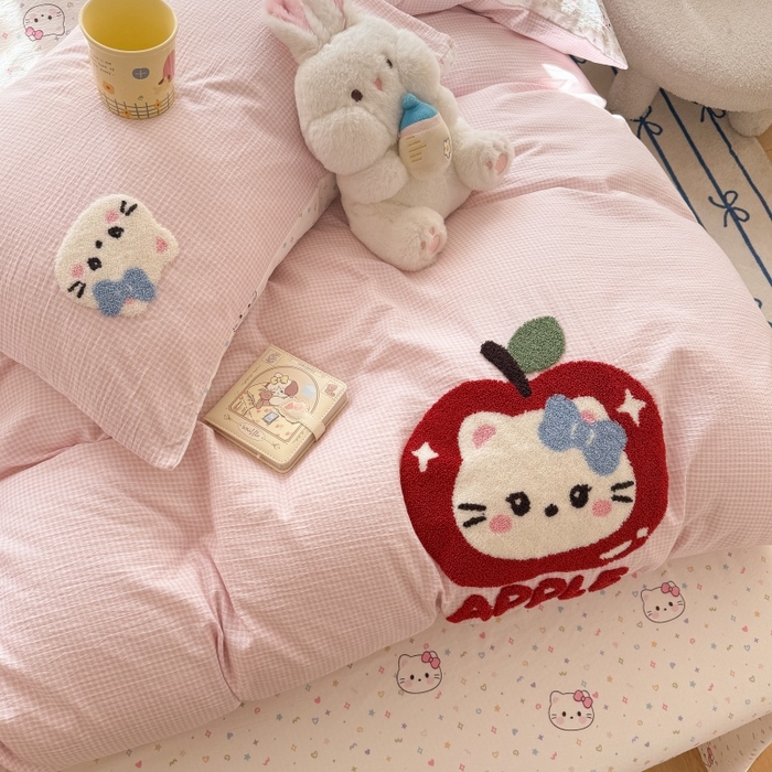 91家纺网 家纺一手货源 找家纺 艾特你 2026新款针织提花双层纱可爱毛巾绣四件套 糖果猫咪