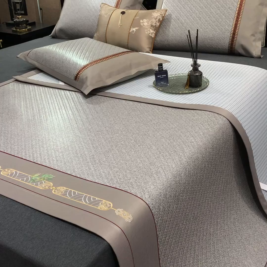 91家纺网 家纺一手货源 找家纺 小牛席业 2026新款野山藤草席（直筒发货）凉席藤席冰藤席冰丝席竹席凉席空调席草席 野山藤草席（灰色）