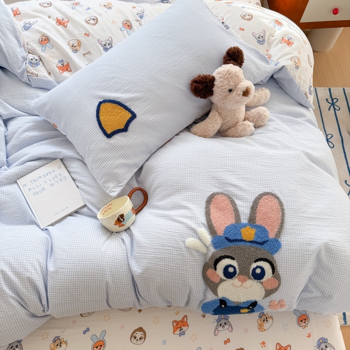 91家纺网 家纺一手货源 找家纺 艾特你 2026新款针织提花双层纱可爱毛巾绣四件套 兔八哥