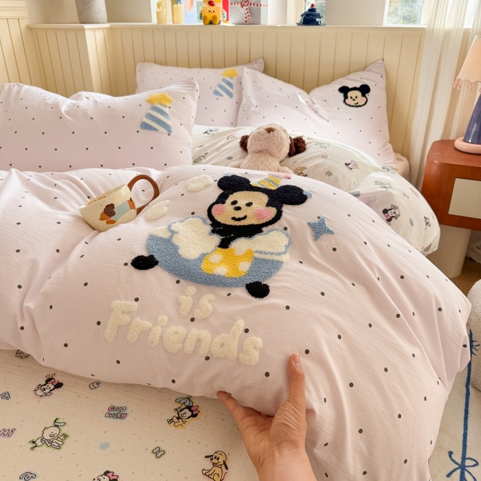 91家纺网 家纺一手货源 找家纺 艾特你 2026新款针织提花双层纱可爱毛巾绣四件套 幸运奇奇