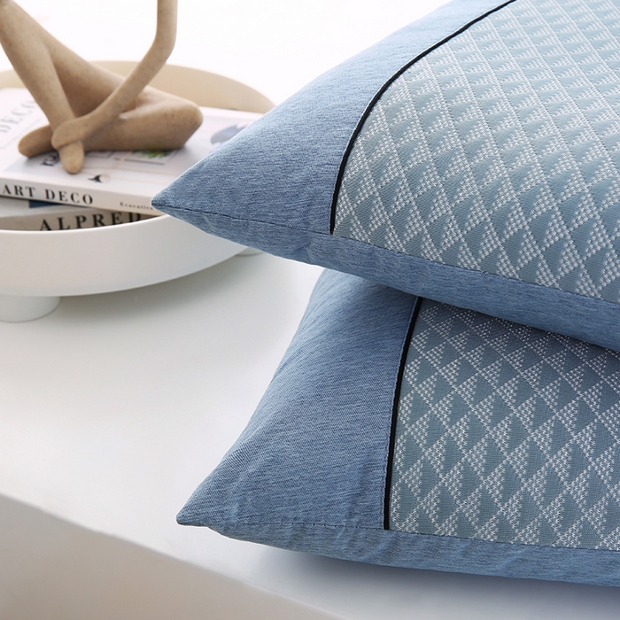 91家纺网 家纺一手货源 找家纺 小牛席业 2026新款7D小三角按摩-冷感豆豆【荞麦枕】夏凉枕夏凉枕夏天凉枕头竹枕头冰丝枕套藤枕头冰藤枕记忆枕 7D小三角按摩-冷感豆豆【荞麦枕】（蓝色）