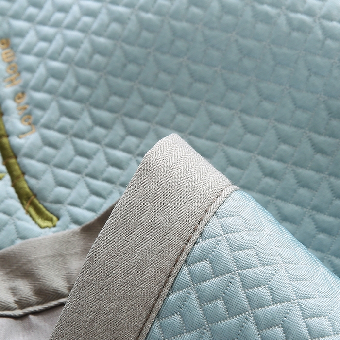 91家纺网 家纺一手货源 找家纺 小牛席业 2026新款爱家熊猫冷感豆豆夏凉枕套系列凉枕套凉枕套冰丝枕套藤枕套冰藤枕套冰丝枕套竹枕套凉席枕套豆豆 蓝色