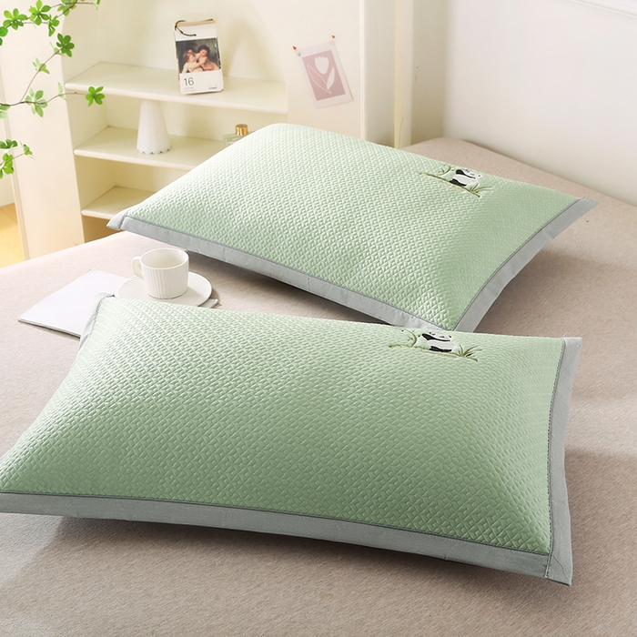 91家纺网 家纺一手货源 找家纺 小牛席业 2026新款爱家熊猫冷感豆豆夏凉枕套系列凉枕套凉枕套冰丝枕套藤枕套冰藤枕套冰丝枕套竹枕套凉席枕套豆豆 绿色