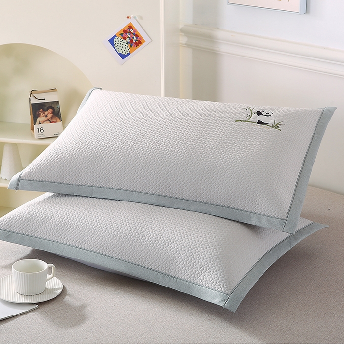 91家纺网 家纺一手货源 找家纺 小牛席业 2026新款爱家熊猫冷感豆豆夏凉枕套系列凉枕套凉枕套冰丝枕套藤枕套冰藤枕套冰丝枕套竹枕套凉席枕套豆豆 米色