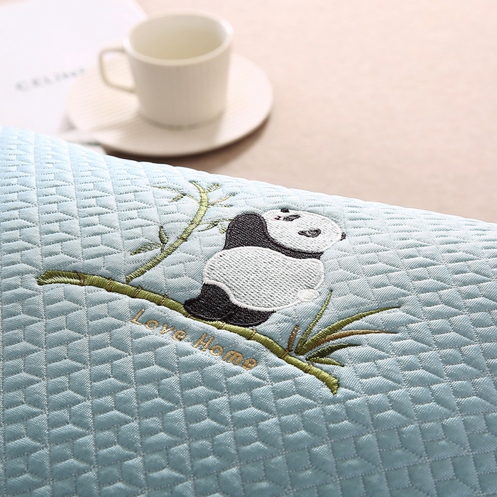 91家纺网 家纺一手货源 找家纺 小牛席业 2026新款爱家熊猫冷感豆豆夏凉枕套系列凉枕套凉枕套冰丝枕套藤枕套冰藤枕套冰丝枕套竹枕套凉席枕套豆豆 蓝色