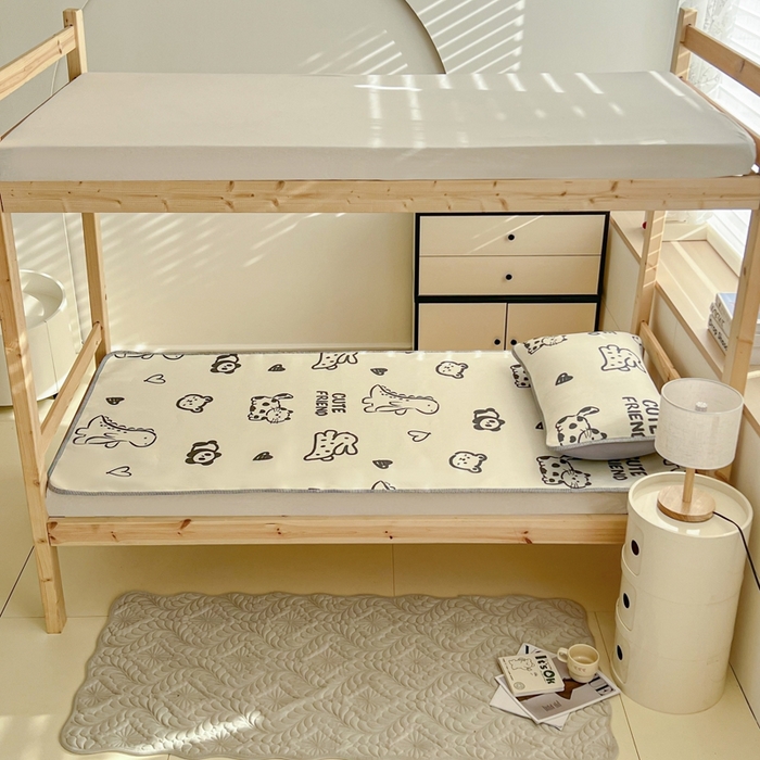 91家纺网 家纺一手货源 找家纺 宅部落 2026新款学生冰丝席单人宿舍席子凉席 动物派对