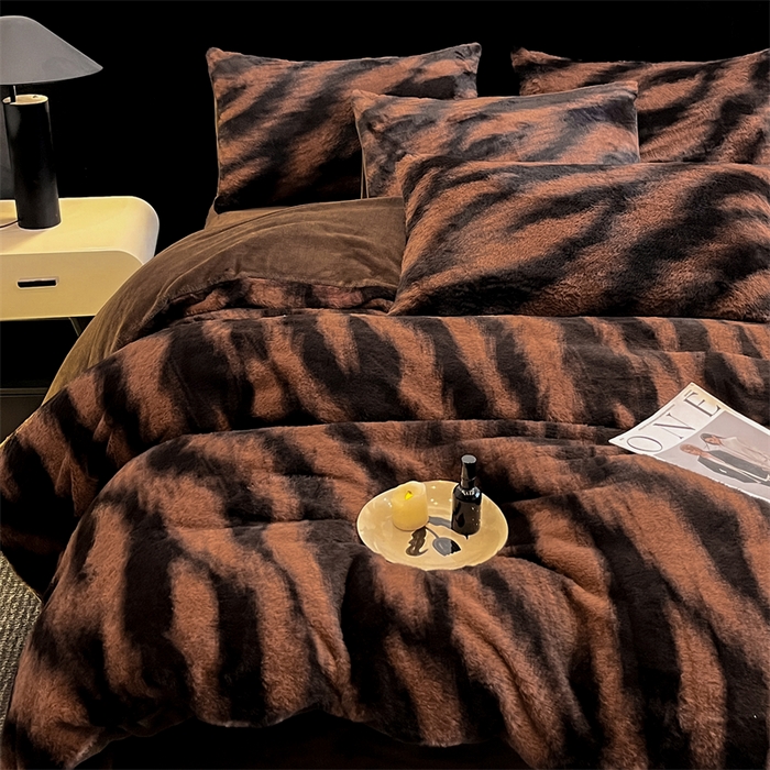 91家纺网 家纺一手货源 找家纺 （总）沐珩家纺 2026新款高克重加厚保暖兔毛绒四件套-美拉德系列