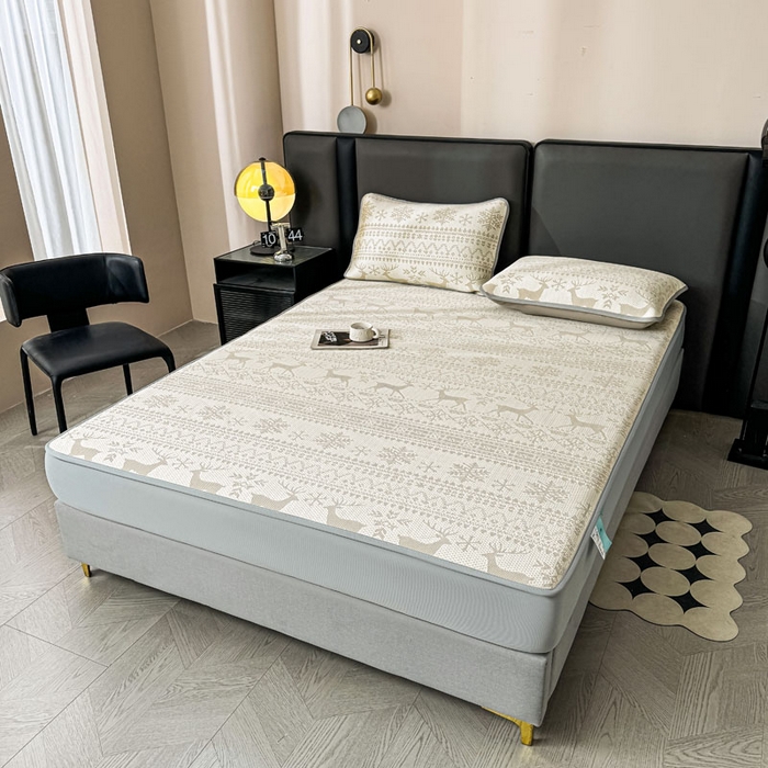 91家纺网 家纺一手货源 找家纺 凯罗 2026新款凉豆豆简约时尚风凉感豆豆凉席床席床笠-床笠款 鹿漫漫-奶咖