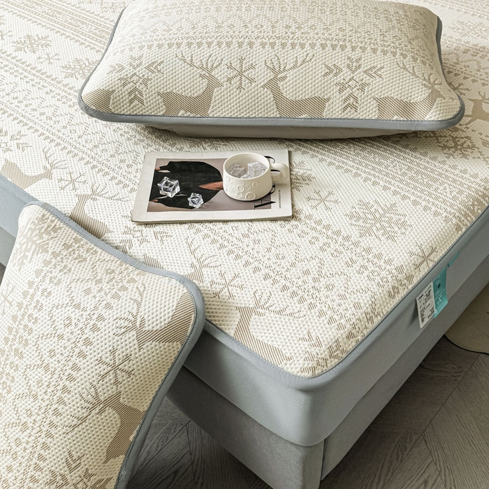 91家纺网 家纺一手货源 找家纺 凯罗 2026新款凉豆豆简约时尚风凉感豆豆凉席床席床笠-床笠款 鹿漫漫-奶咖