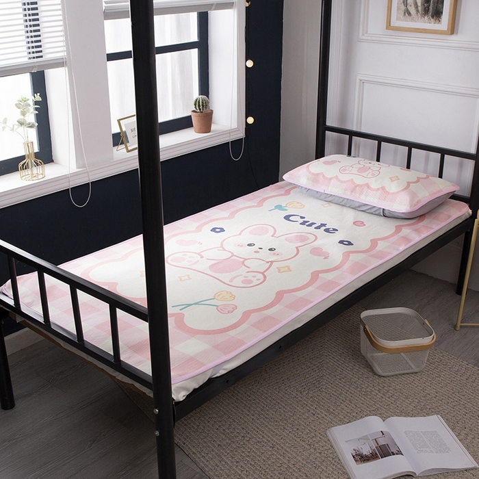 91家纺网 家纺一手货源 找家纺 宅部落 2026新款学生冰丝席单人宿舍席子凉席 萌萌兔