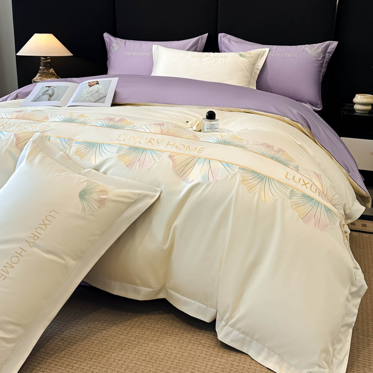 91家纺网 家纺一手货源 找家纺 润锦云 2026新款A类全棉纯棉刺绣四件套-花漾 花漾-云母白+梦幻紫