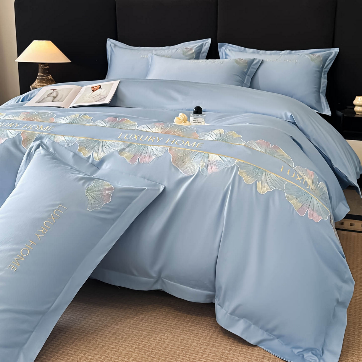 91家纺网 家纺一手货源 找家纺 润锦云 2026新款A类全棉纯棉刺绣四件套-花漾 花漾-柔雾蓝