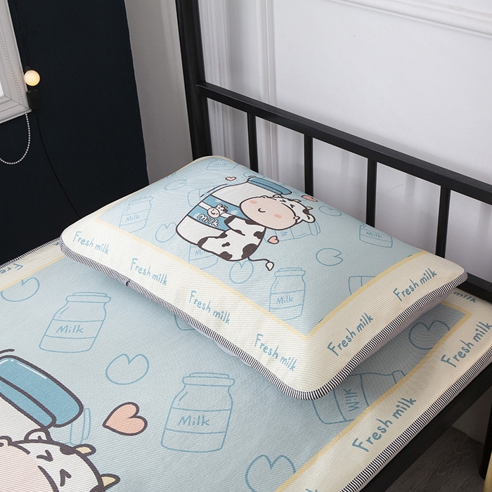 91家纺网 家纺一手货源 找家纺 宅部落 2026新款学生冰丝席单人宿舍席子凉席 奶牛很忙