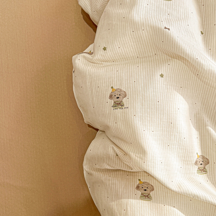 91家纺网 家纺一手货源 找家纺 亿梵家居 2026新款A类母婴级有氧纯棉印花双面全棉双层纱四件套-床拍图柯基