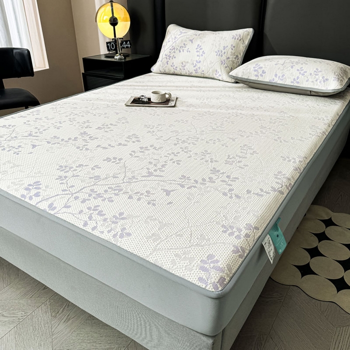 91家纺网 家纺一手货源 找家纺 凯罗 2026新款凉豆豆简约时尚风凉感豆豆凉席床席床笠-床笠款 纤藤集-夏紫