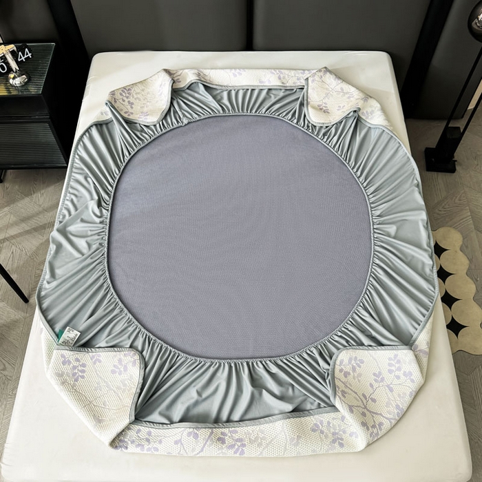 91家纺网 家纺一手货源 找家纺 凯罗 2026新款凉豆豆简约时尚风凉感豆豆凉席床席床笠-床笠款 纤藤集-夏紫