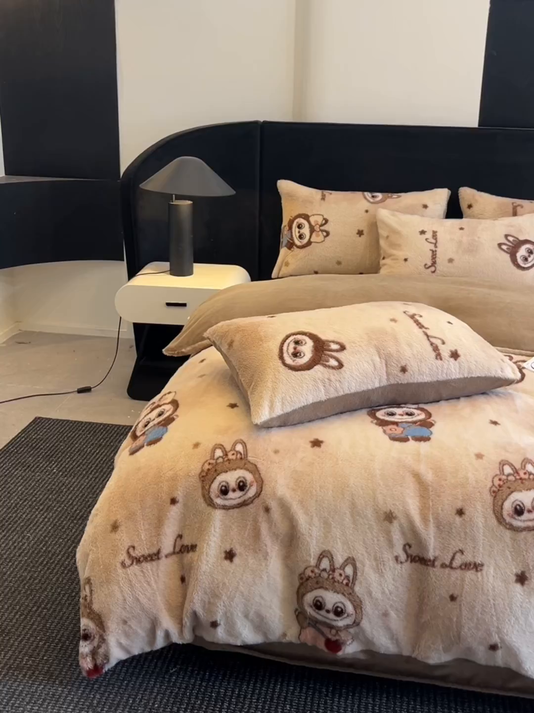 91家纺网 家纺一手货源 找家纺 沐珩家纺 2026新款高克重加厚保暖兔毛绒四件套-美拉德系列 美拉德-拉布布