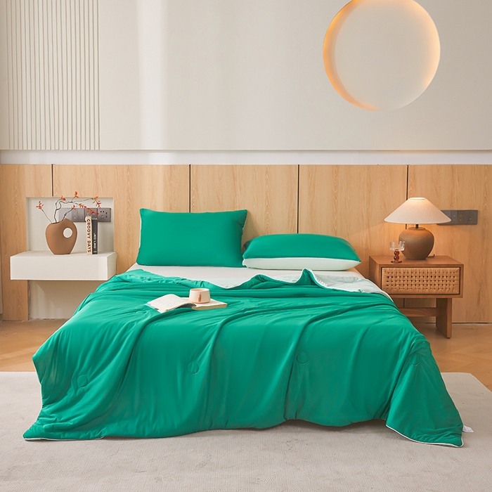 91家纺网 家纺一手货源 找家纺 织雅漫 2026新款A类云母氨纶凉感丝夏被空调被夏凉被（可供外贸跨境） 西瓜绿+云母绿