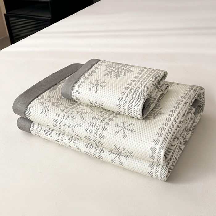 91家纺网 家纺一手货源 找家纺 凯罗 2026新款凉豆豆简约时尚风凉感豆豆凉席床席床笠-床席款 鹿漫漫-雾灰