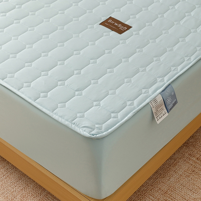 91家纺网 家纺一手货源 找家纺 胜权家纺 2026新款A类雪融丝凉感夹棉床笠可调节松紧活扣凉席 雪融丝-海洋蓝