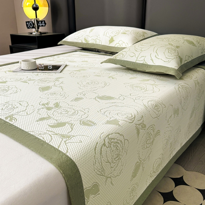 91家纺网 家纺一手货源 找家纺 凯罗 2026新款凉豆豆简约时尚风凉感豆豆凉席床席床笠-床席款 曼塔玫瑰-碧绿