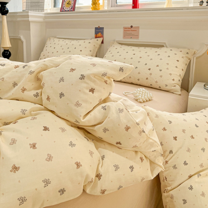 91家纺网 家纺一手货源 找家纺 亿梵家居 2026新款A类母婴级有氧纯棉印花双面全棉双层纱四件套-床拍图蝴蝶结