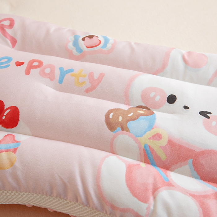 91家纺网 家纺一手货源 找家纺 鱼宝 2026新款A类全棉40S数码印花原创大版卡通豆豆枕枕头枕芯 爱丽丝兔