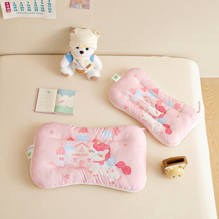 91家纺网 家纺一手货源 找家纺 鱼宝 2026新款A类全棉40S数码印花原创大版卡通豆豆枕枕头枕芯 小马城堡