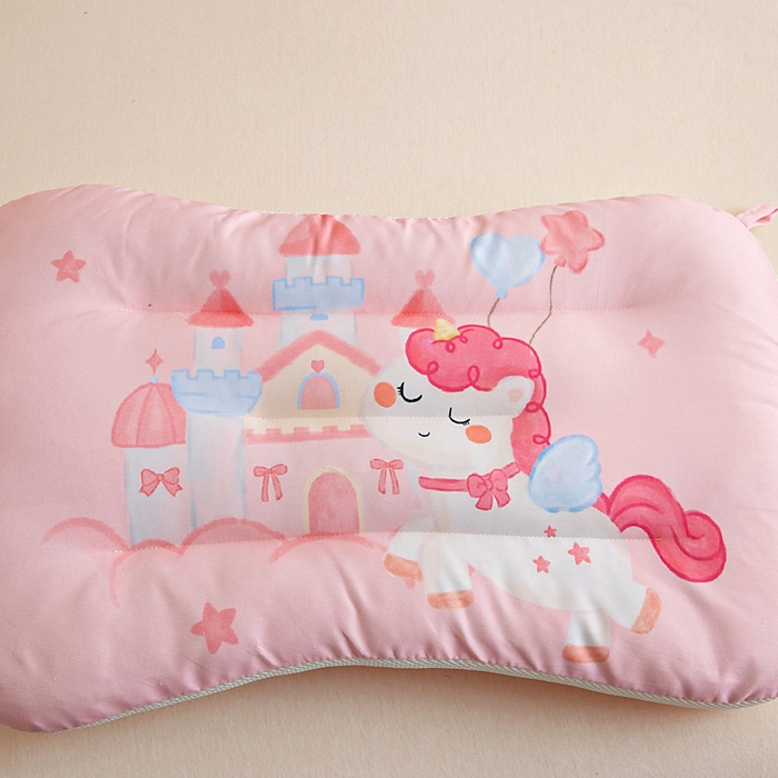 91家纺网 家纺一手货源 找家纺 鱼宝 2026新款A类全棉40S数码印花原创大版卡通豆豆枕枕头枕芯 小马城堡