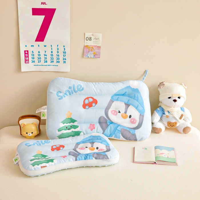 91家纺网 家纺一手货源 找家纺 鱼宝 2026新款A类全棉40S数码印花原创大版卡通豆豆枕枕头枕芯 企鹅