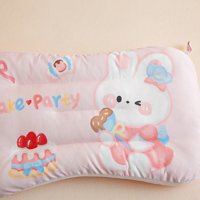 91家纺网 家纺一手货源 找家纺 鱼宝 2026新款A类全棉40S数码印花原创大版卡通豆豆枕枕头枕芯 爱丽丝兔