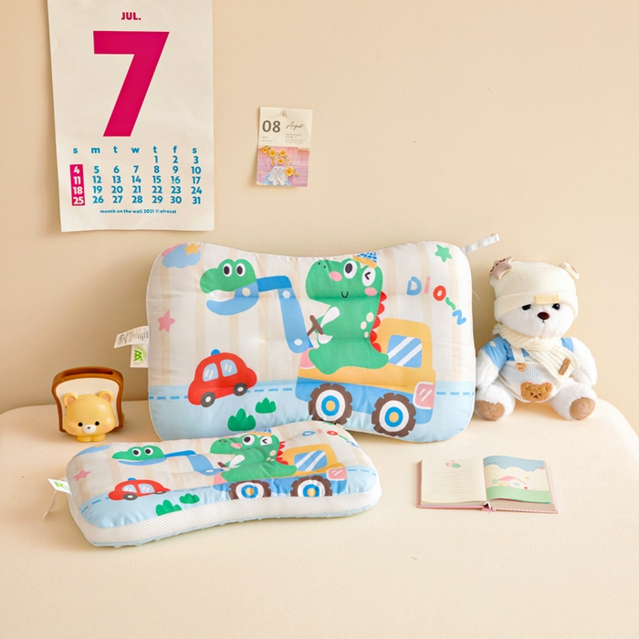 91家纺网 家纺一手货源 找家纺 鱼宝 2026新款A类全棉40S数码印花原创大版卡通豆豆枕枕头枕芯 恐龙小车