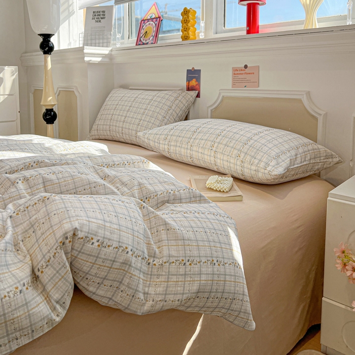 91家纺网 家纺一手货源 找家纺 亿梵家居 2026新款A类母婴级有氧纯棉印花双面全棉双层纱四件套-床拍图浅韵