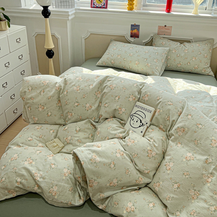 91家纺网 家纺一手货源 找家纺 亿梵家居 2026新款A类母婴级有氧纯棉印花双面全棉双层纱四件套-床拍图盛茵斯-绿