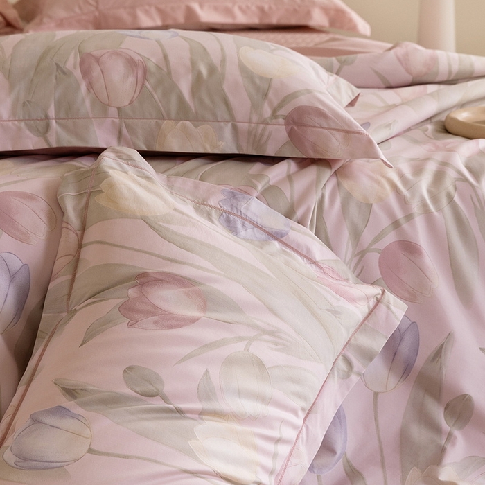 91家纺网 家纺一手货源 找家纺 立奥被业 2026新品冰丝棉夏被四件套竹节纱夏被四件套 翠袖黄冠-粉