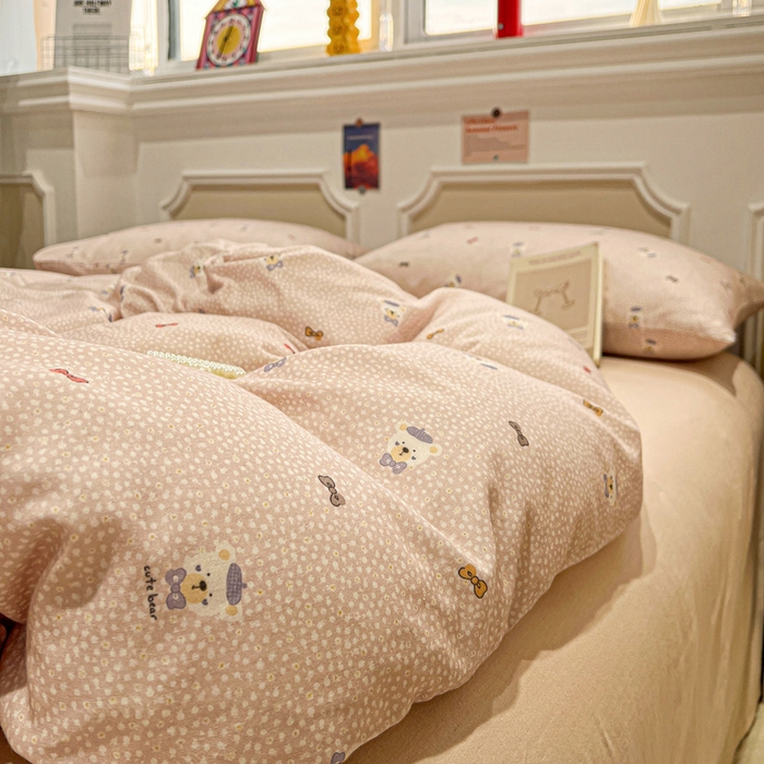 91家纺网 家纺一手货源 找家纺 亿梵家居 2026新款A类母婴级有氧纯棉印花双面全棉双层纱四件套-床拍图知梦