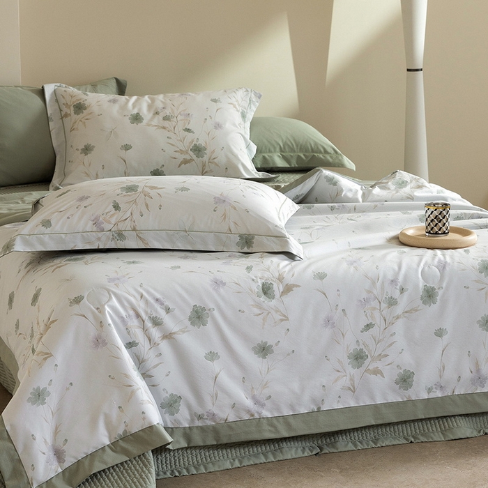 91家纺网 家纺一手货源 找家纺 立奥被业 2026新品冰丝棉夏被四件套竹节纱夏被四件套 翠韵春晓-绿